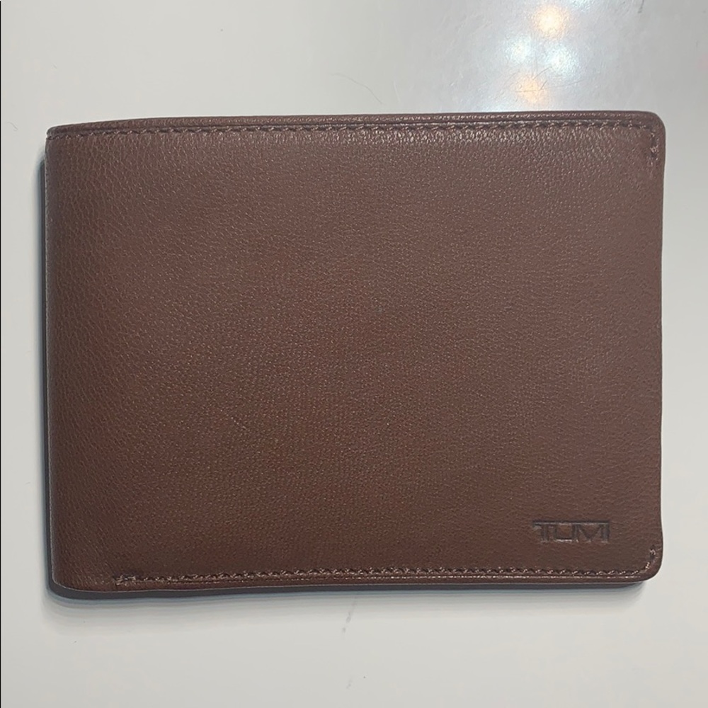 Tumi bifold wallet